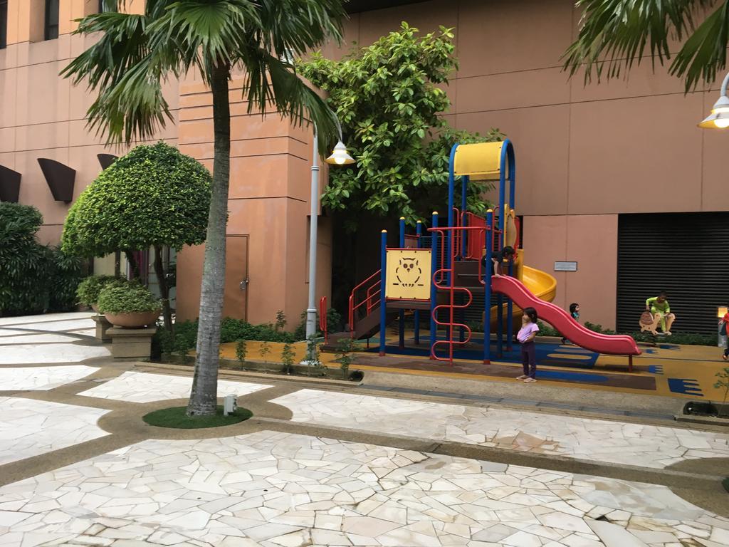 Rainbow Service Suite At Times Square Kuala Lumpur Exterior foto